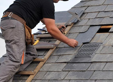 Roof Leaking Repair in Alhambra